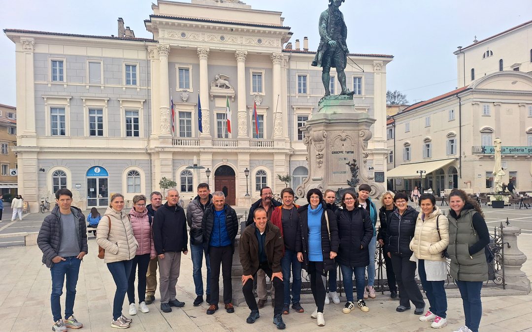 Strokovna ekskurzija LASR Alpske reke: Skupaj na potep po Obali